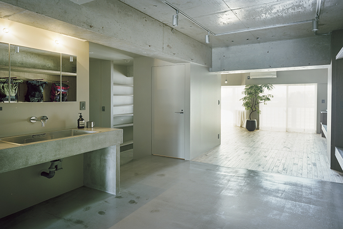 packing houseの内装